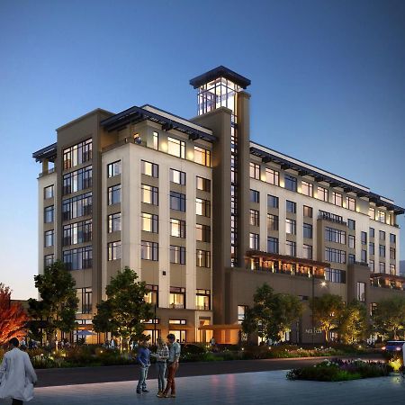 The Benson Hotel & Faculty Club オーロラ エクステリア 写真