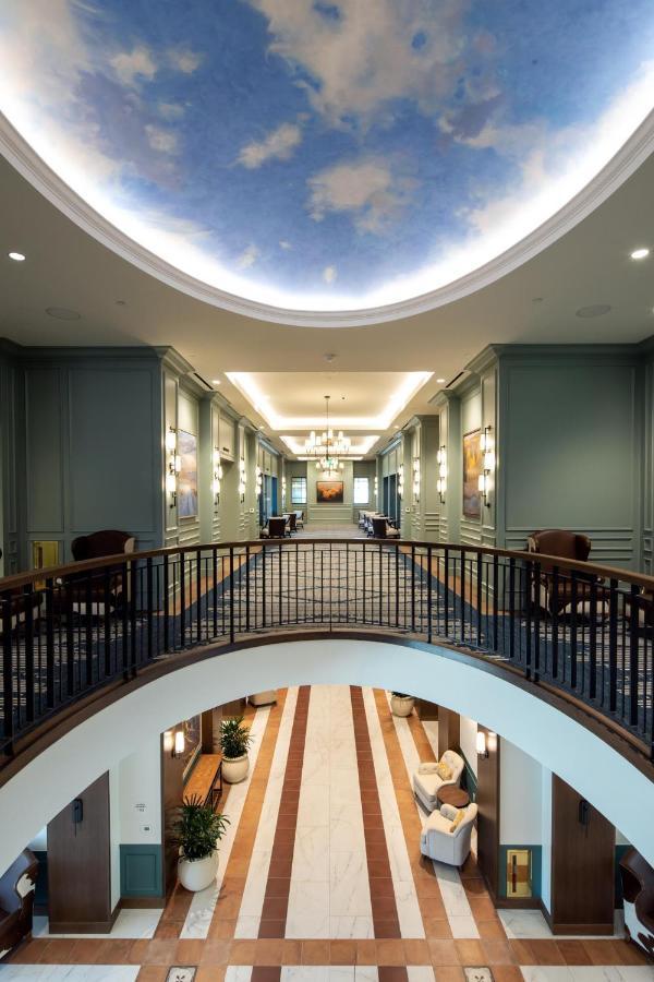 The Benson Hotel & Faculty Club オーロラ エクステリア 写真
