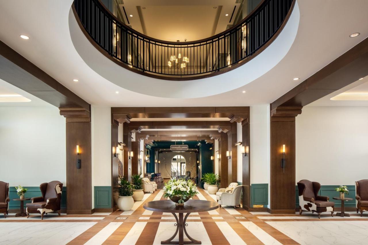 The Benson Hotel & Faculty Club オーロラ エクステリア 写真